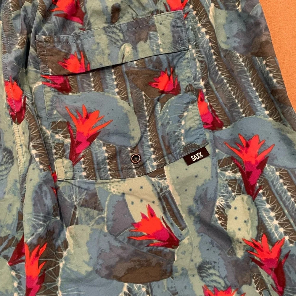 Saxx Cannonball 2 in 1 Cactus Swim Trunks Size Large - Picture 5 of 9